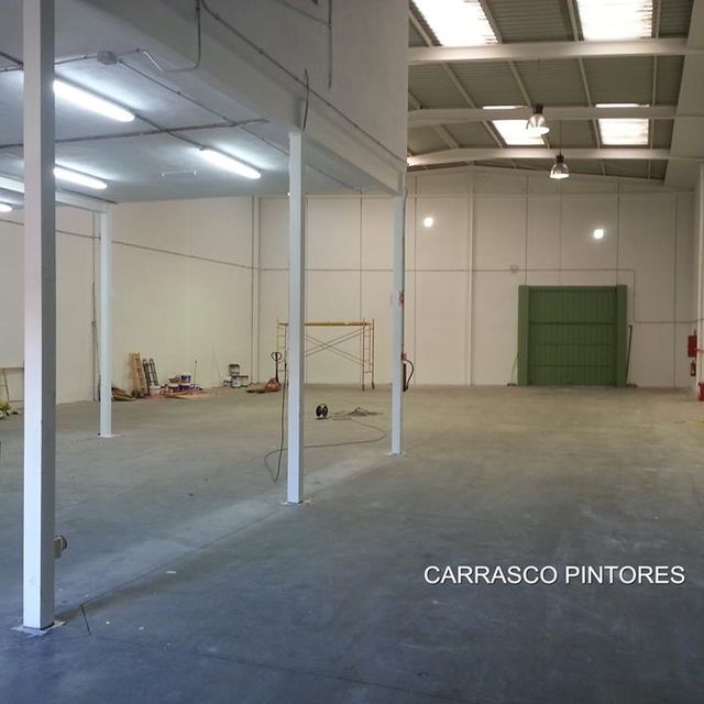 Carrasco Pintores - 3ª Generación interior de almacén